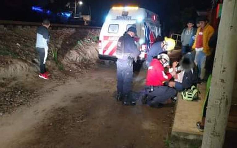 Le cayeron encima cristales rotos y sufrió herida en un brazo