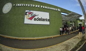Director del IPE, imposibiitado para resolver problema de pensiones: Copipev