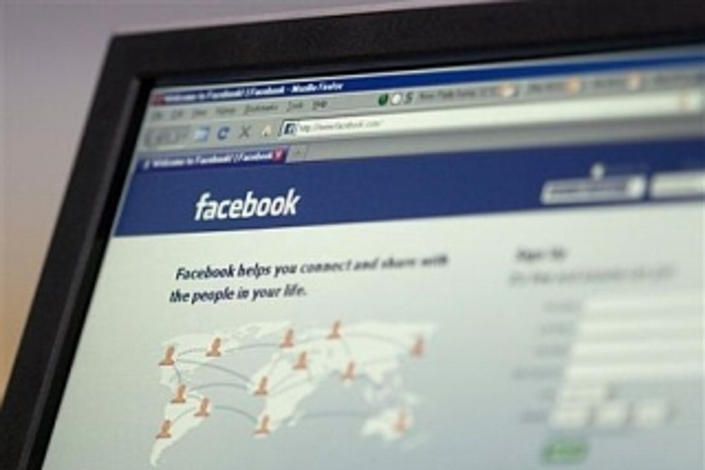 Reportan caída masiva de Facebook en Europa