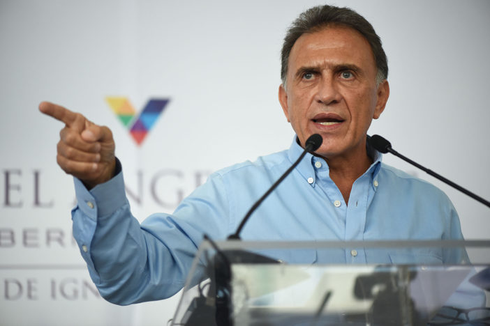 Busca Yunes quitar a diputados “incómodos” para aprobar dictamen sobre presupuesto del 2018