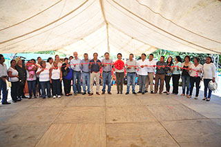 Entrega Ayuntamiento de Xalapa obras hidráulicas en Colonia Unión Antorchista