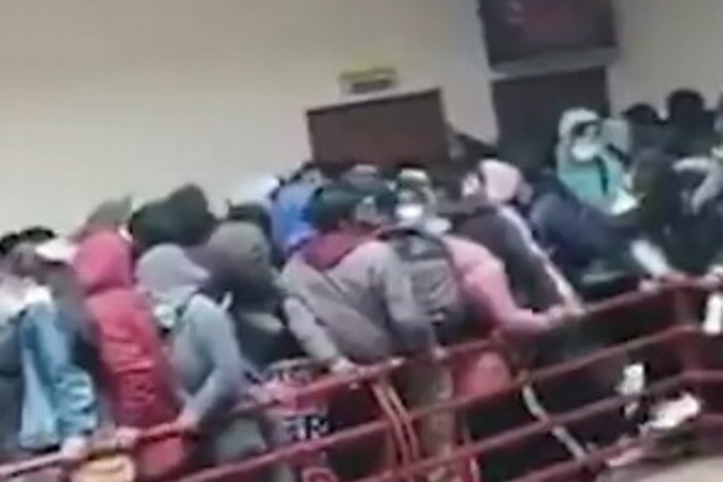 Suman 7 detenidos por tragedia en universidad de Bolivia