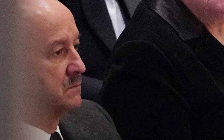 Carlos Salinas de Gortari asiste a funeral de George H. W. Bush
