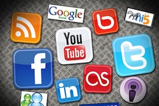 Las redes sociales no se pueden usar de manera inmediata, ni impulsiva: Analista
