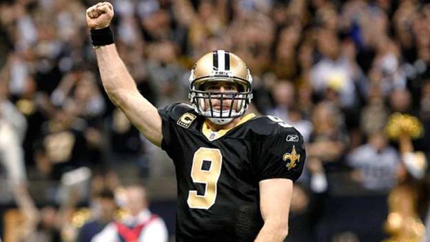 Brees se convierte en el QB con más yardas aéreas en la historia