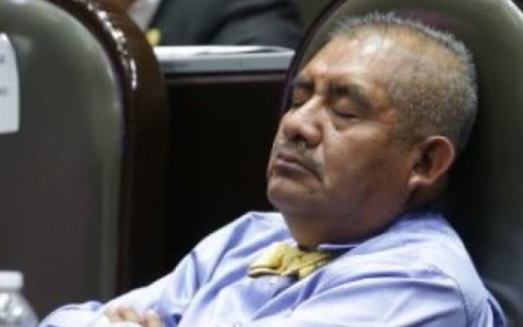 Los mexicanos pagarán la gasolina que usen todos los diputados federales