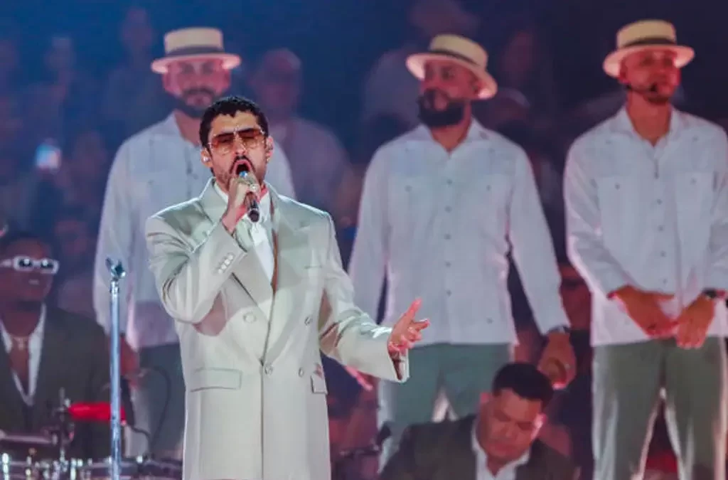 Bad Bunny busca romper en Super Bowl el récord de los ‘shows’ latinos más vistos en EU