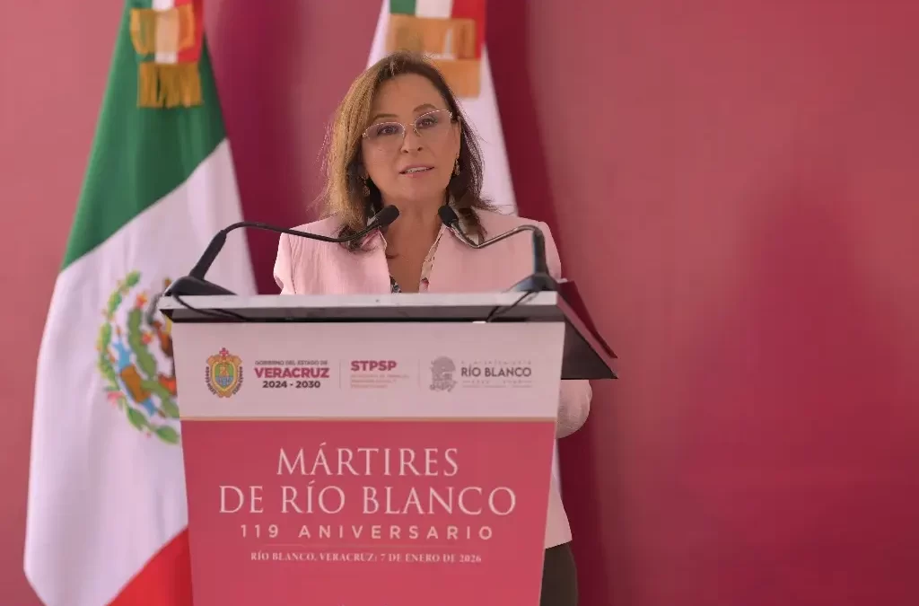 Nahle rebate a Fernando Yunes por críticas al transporte operado por el Estado