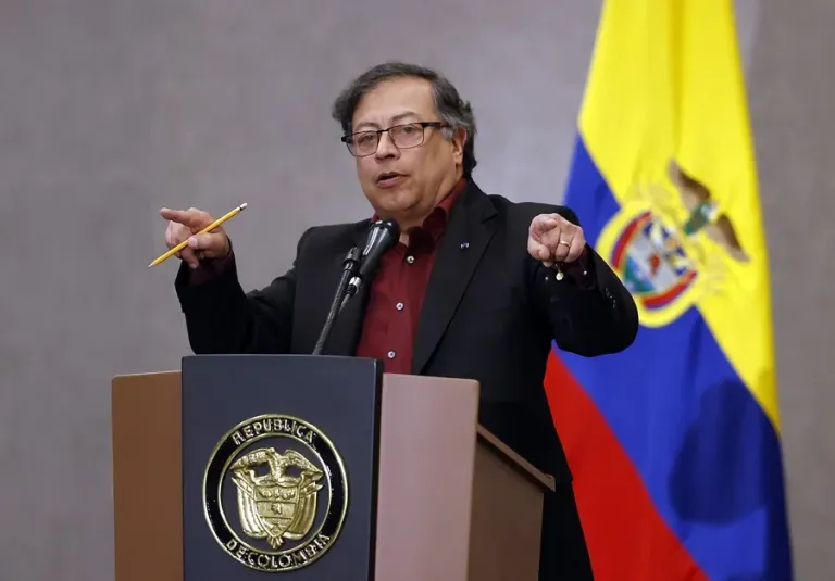 Petro rechaza la legitimidad del Gobierno de De la Espriella e insiste en que hubo fraude electoral en Colombia