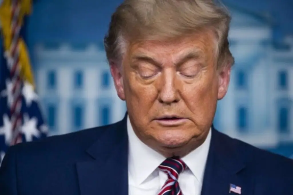 Trump afirma que Estados Unidos recibirá un millón de barriles de petróleo de Venezuela